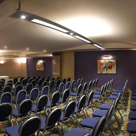 Maritim Antonine &