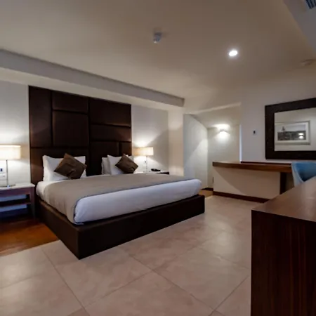 Maritim Antonine &