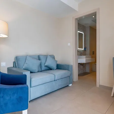 Hotel Maritim Antonine & 4*