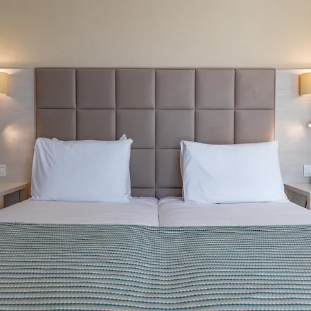Maritim Antonine & Hotel Mellieħa