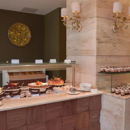 Maritim Antonine & Hotel