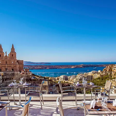 Maritim Antonine & מלון 4*