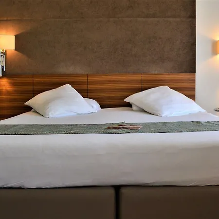 Maritim Antonine & 4* Mellieha