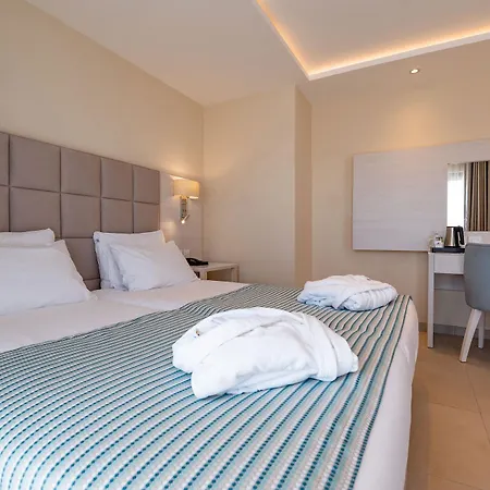 מלון Maritim Antonine & מליאהה