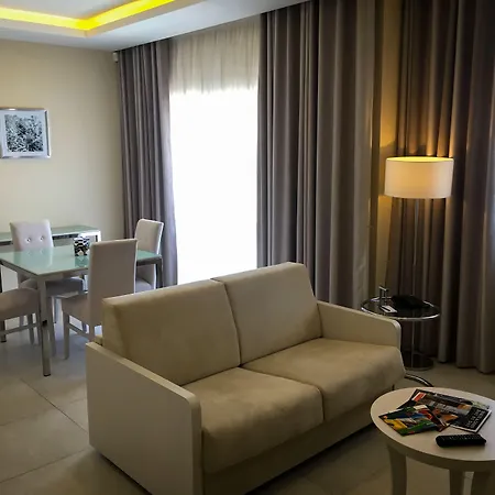 מלון Maritim Antonine & מליאהה