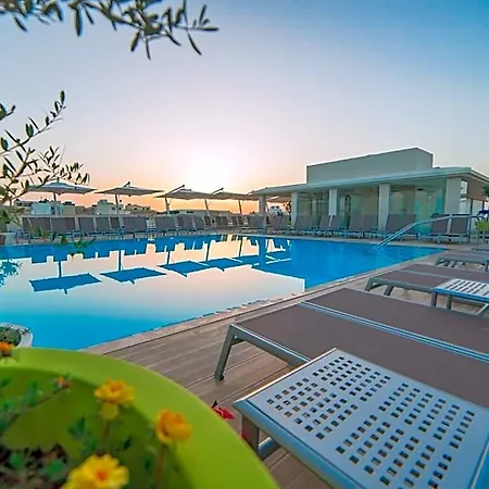Hotel Maritim Antonine & 4*