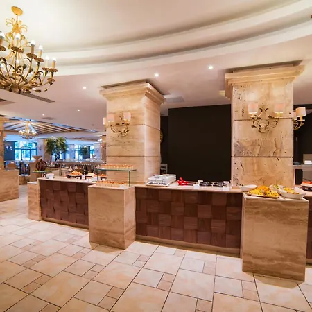 Maritim Antonine & 4* Mellieha