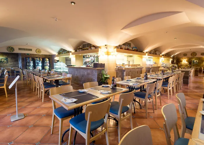 Hotell Maritim Antonine & 4*