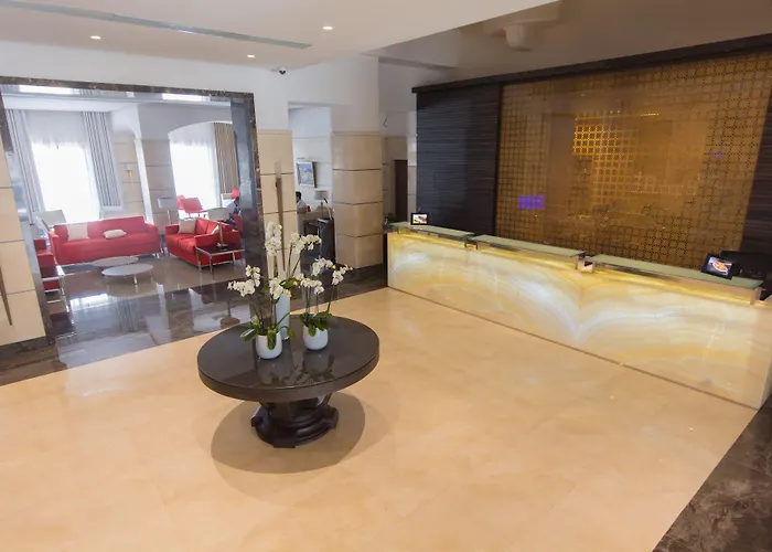 Maritim Antonine & 4*