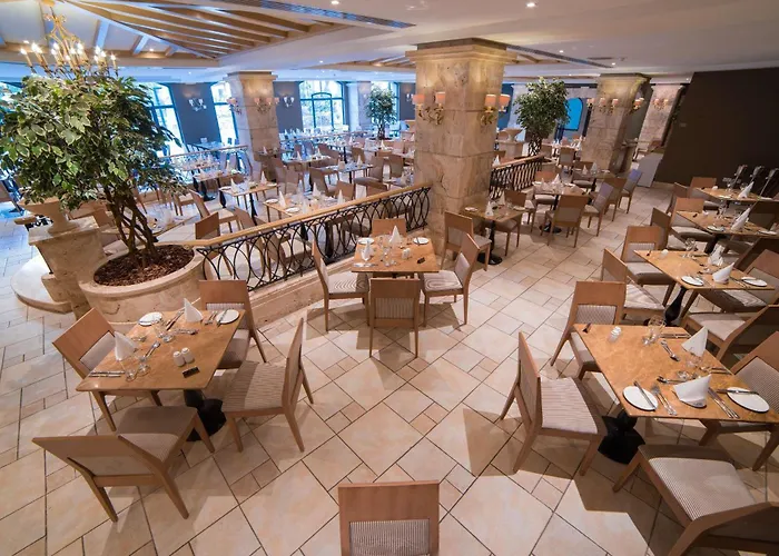 Hotell Maritim Antonine & 4*