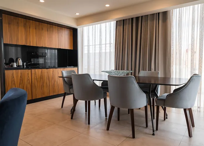 Maritim Antonine & 4*